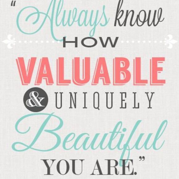 2/$20💥 Farah Jewelry Glass Stone "FUN" Bracelet - Picture 9 of 9